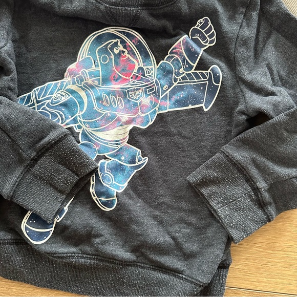 Sweatshirt Bundle Size 5T - Picture 2 of 4